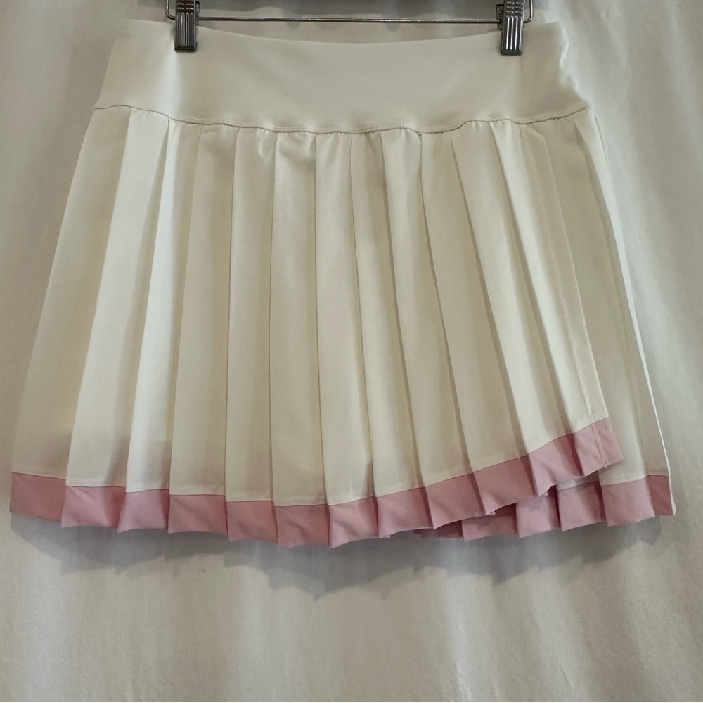 White and Pink Pleated Women's Skort NWOT